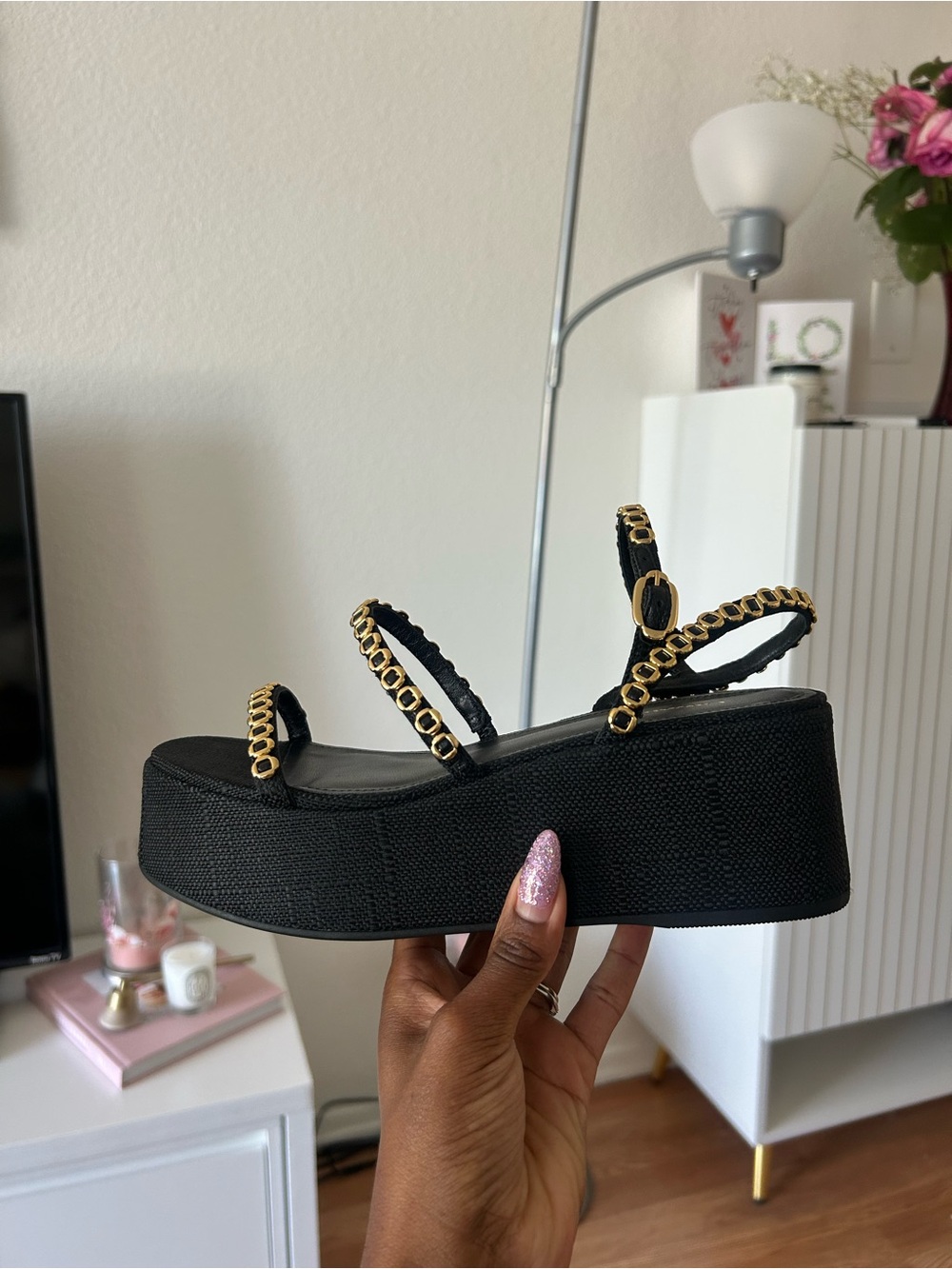 Larroudé Platform Sandals Black & Gold Luxury Designer Size 6.5